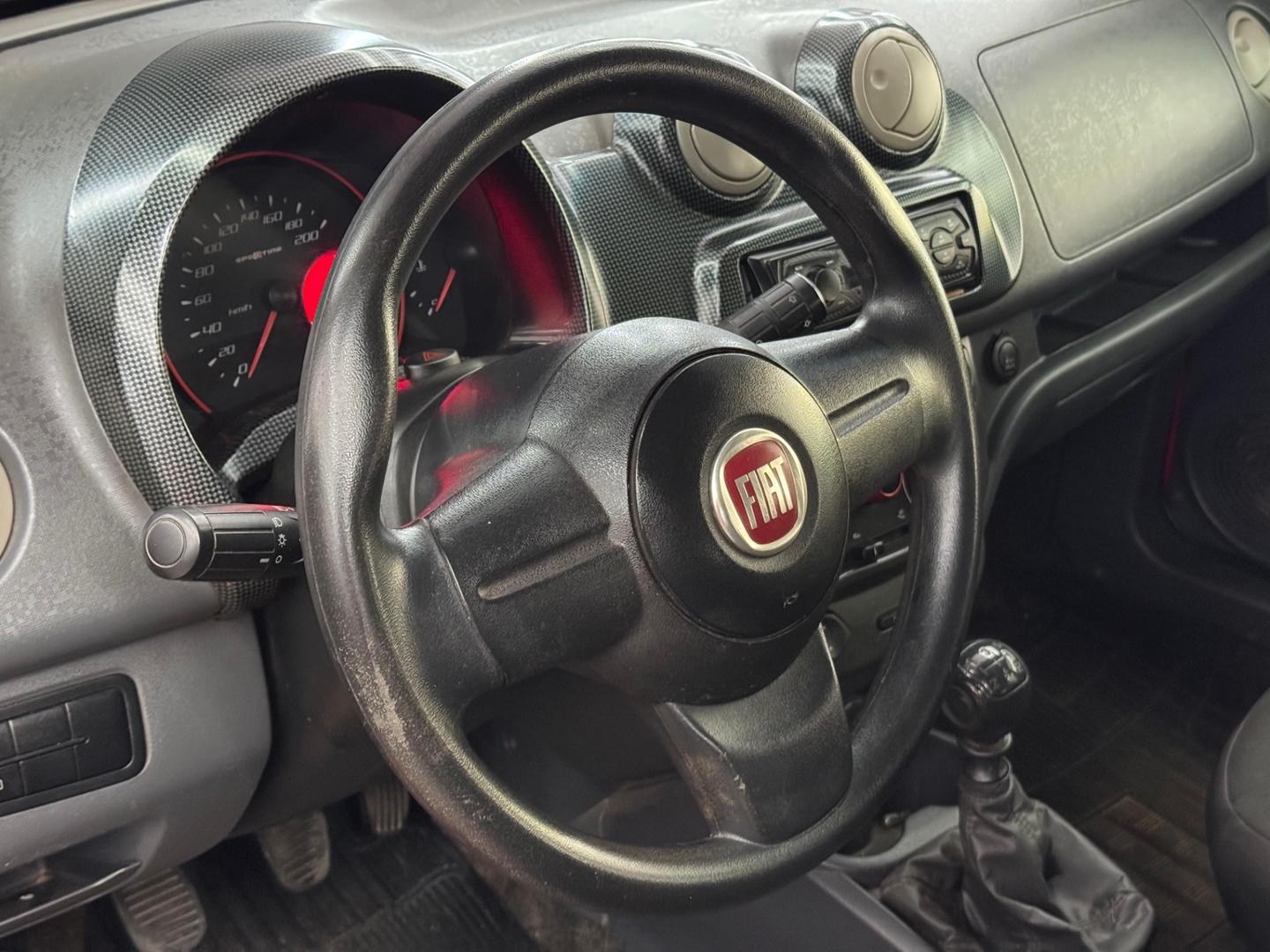 Fiat UNO 10