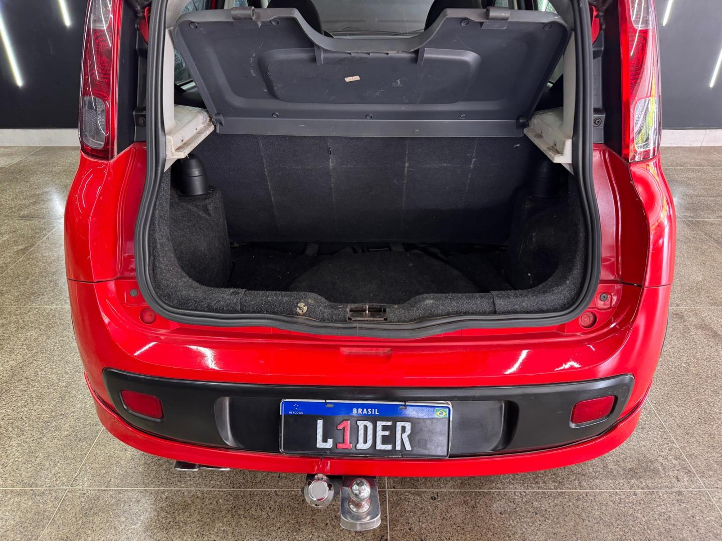 Fiat UNO 11