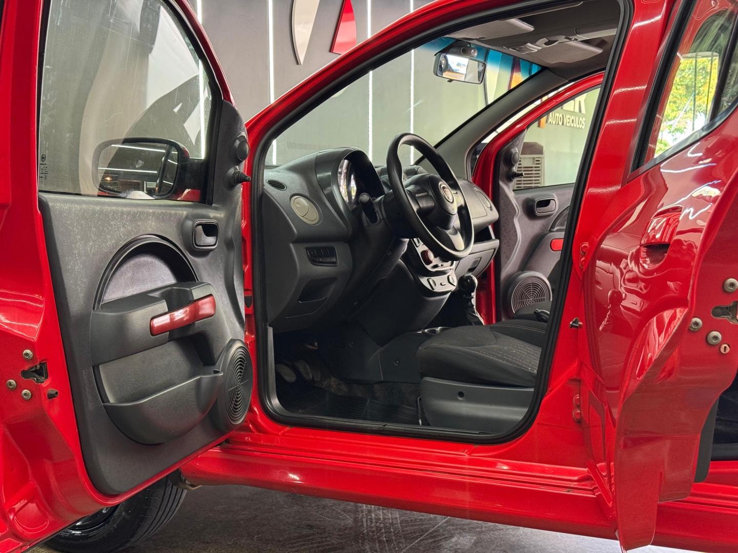 Fiat UNO 19