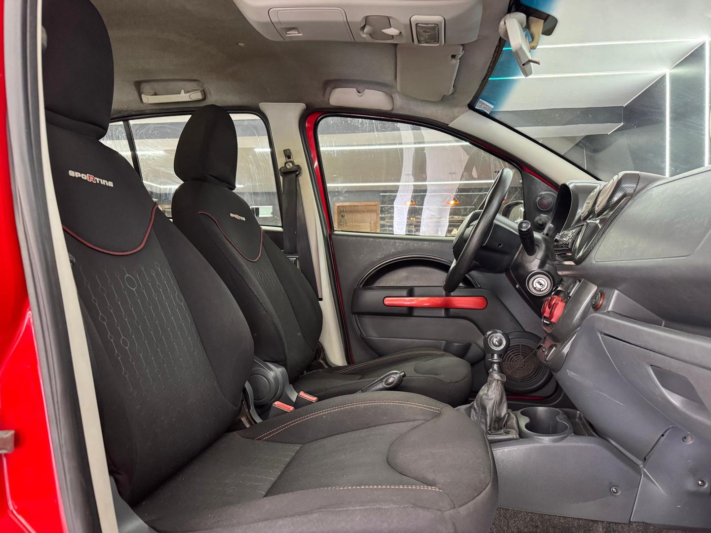 Fiat UNO 21