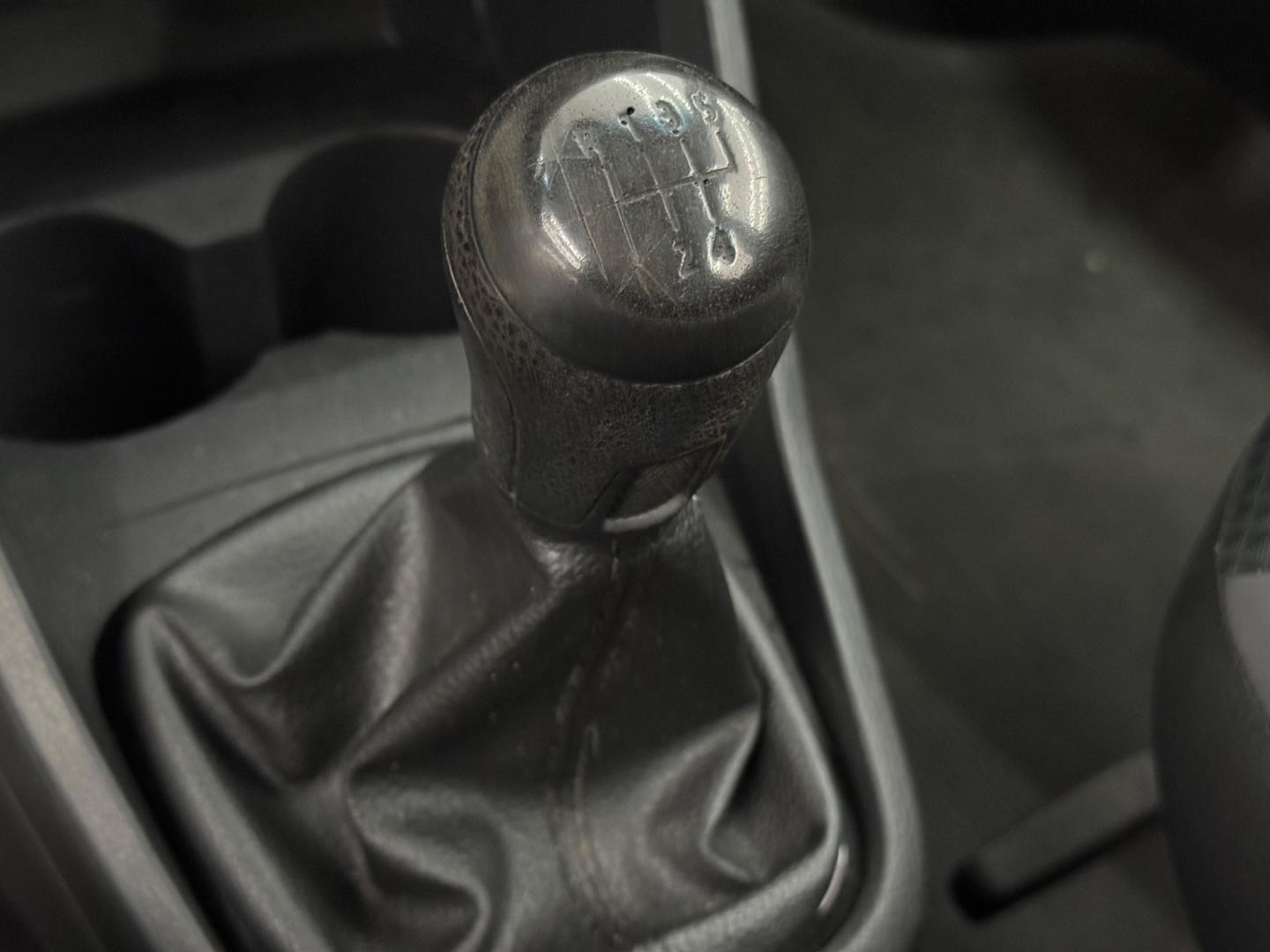 Volkswagen GOL 14
