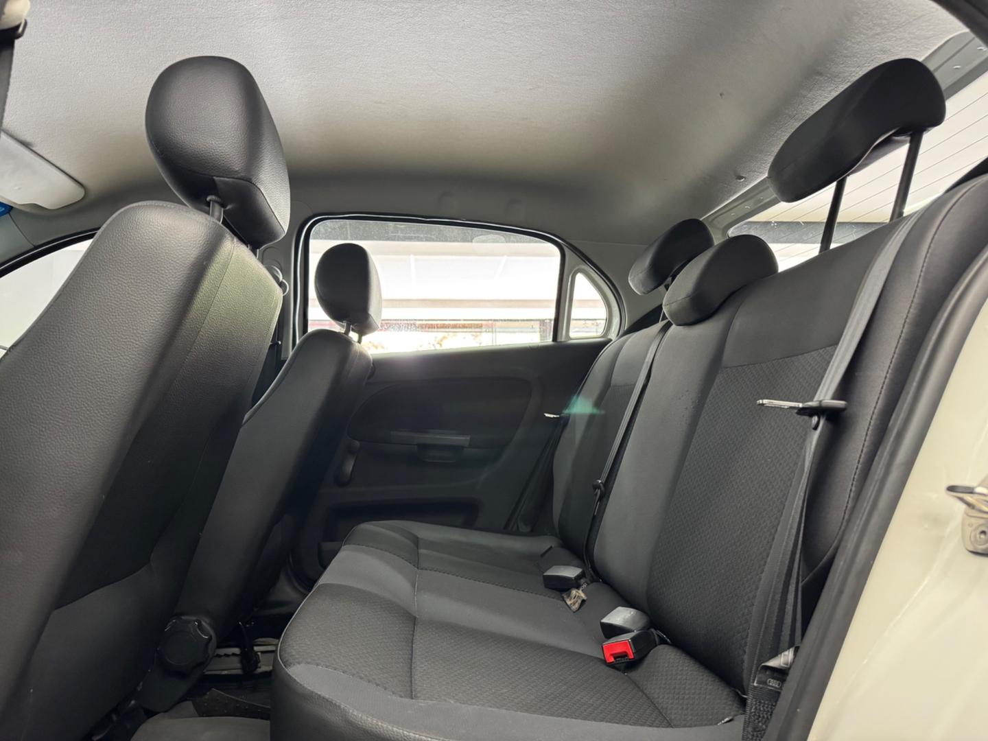 Volkswagen GOL 16