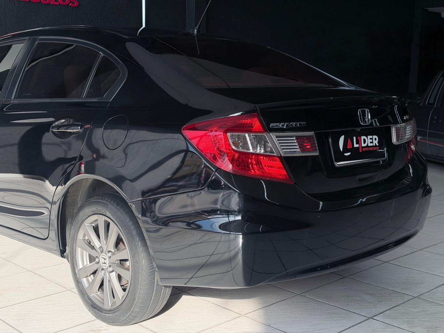 Honda CIVIC 9