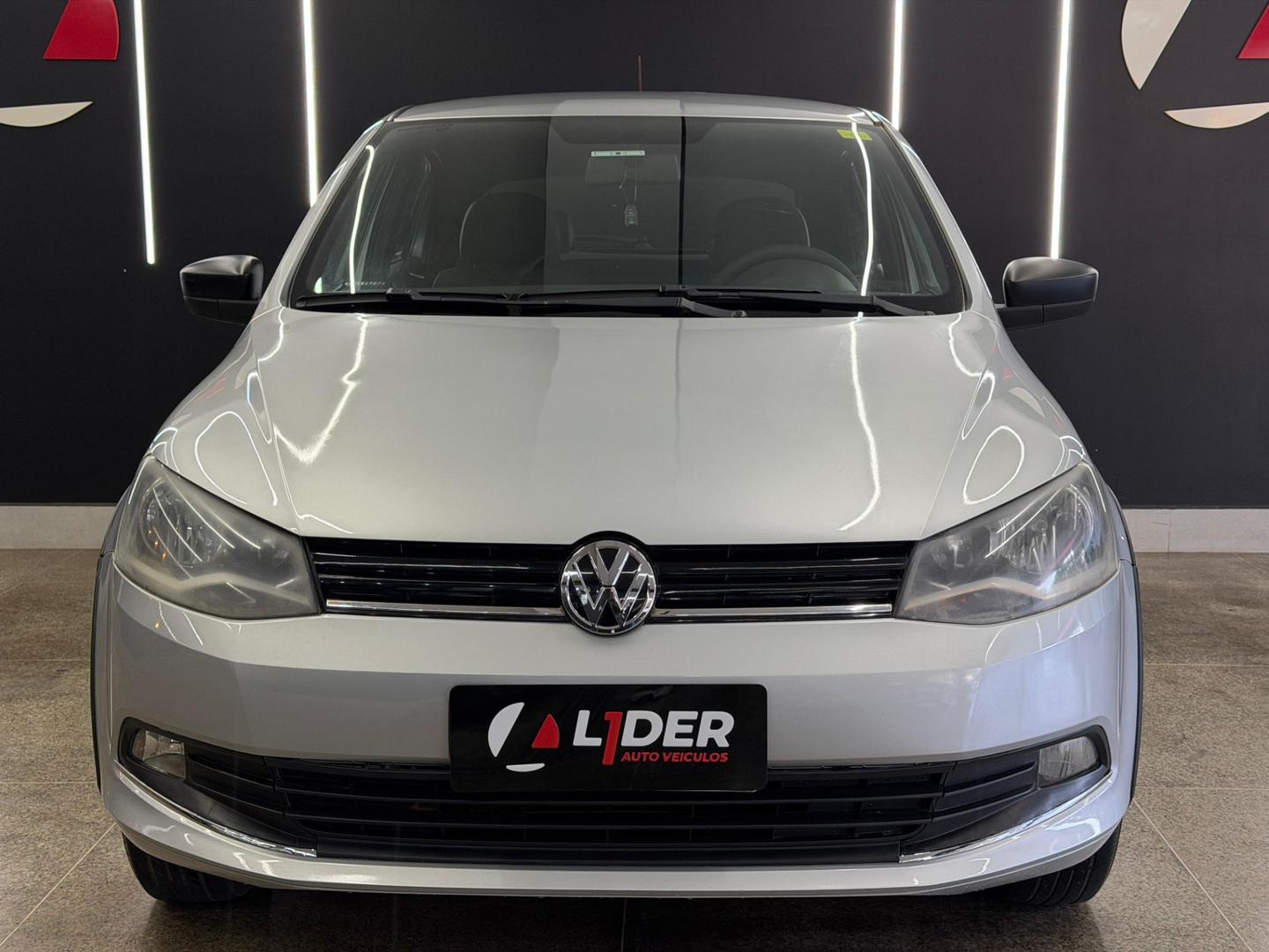 Volkswagen NOVO 1