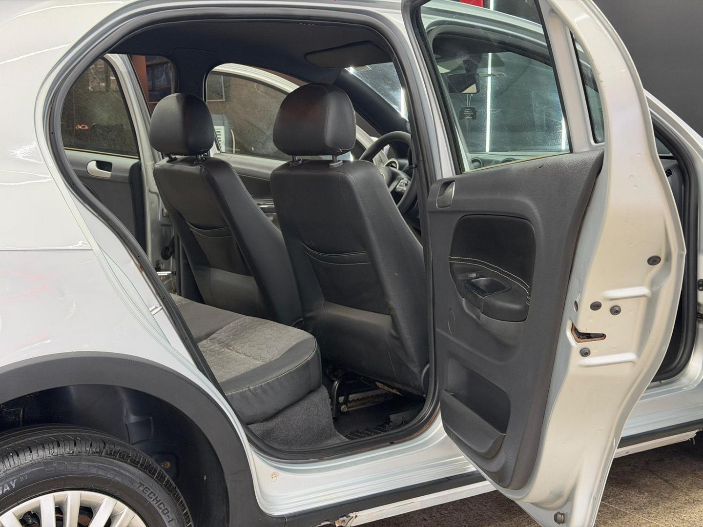 Volkswagen NOVO 13