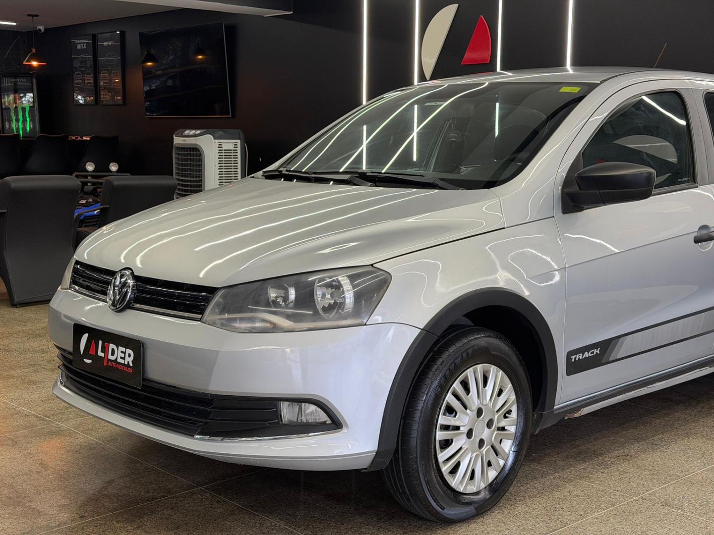 Volkswagen NOVO 15