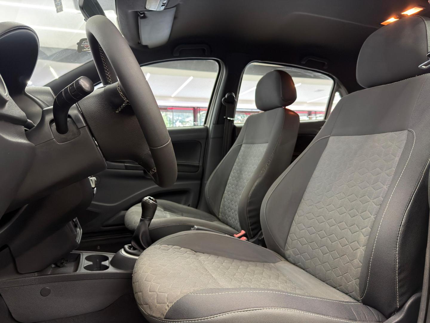 Volkswagen NOVO 9