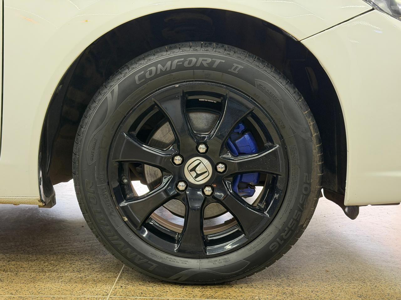 Honda CIVIC 4