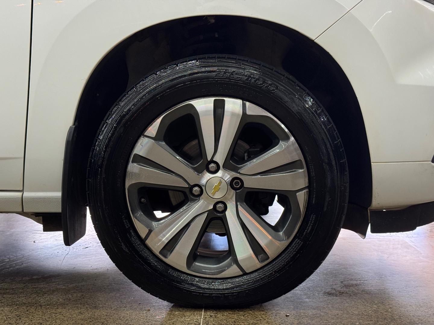 Chevrolet SPIN 5