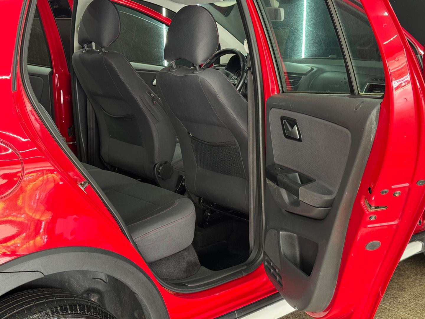 Volkswagen CROSSFOX 24