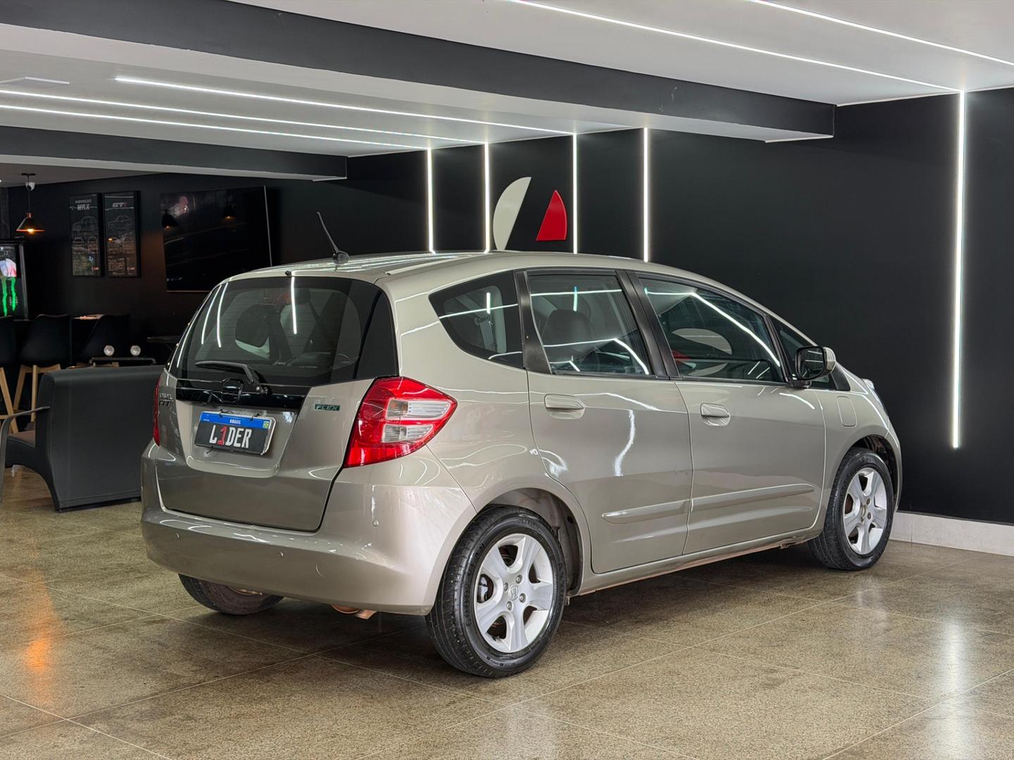 Honda FIT 9