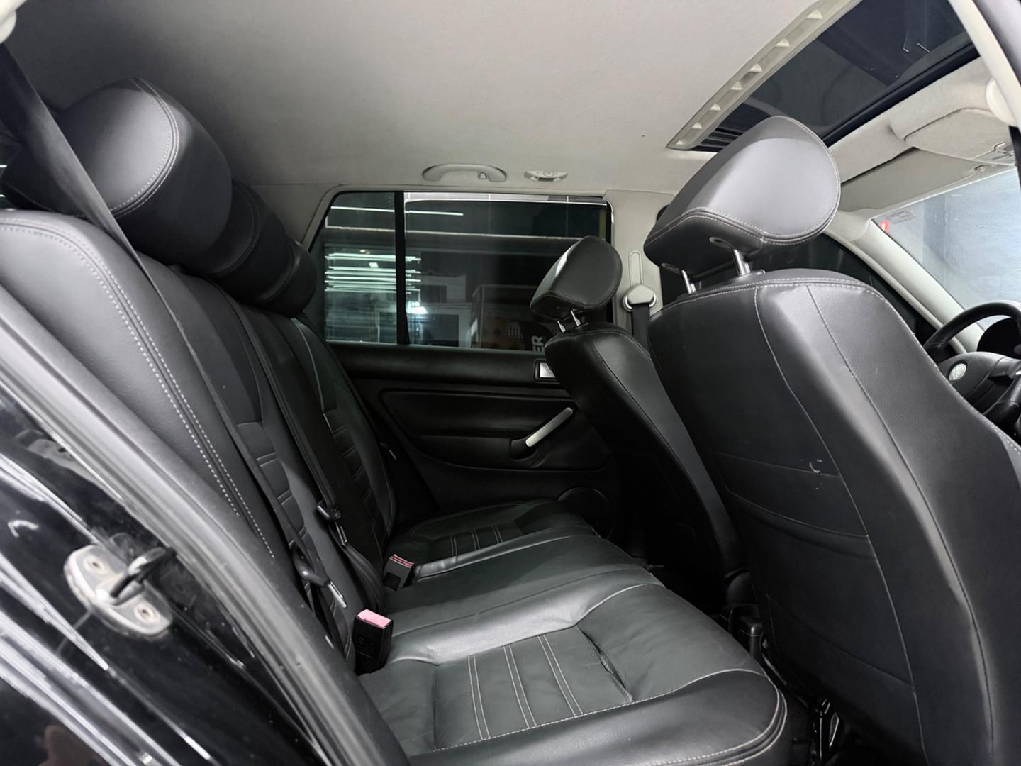 Volkswagen GOLF 20