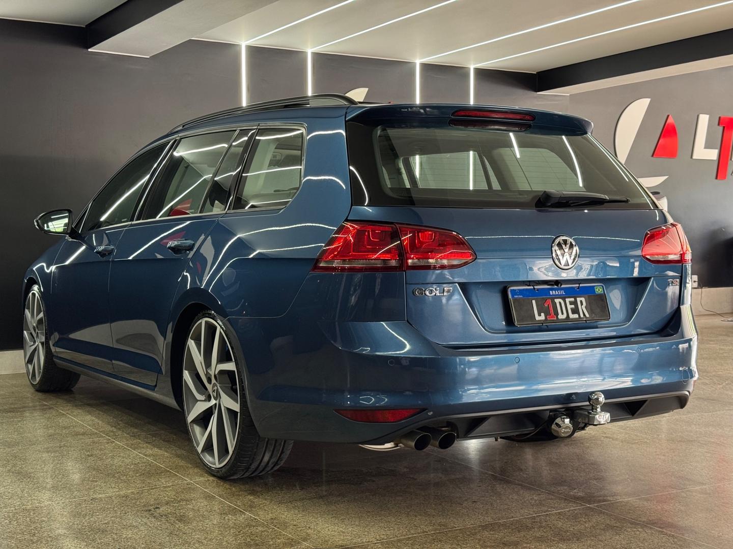 Volkswagen GOLF 14