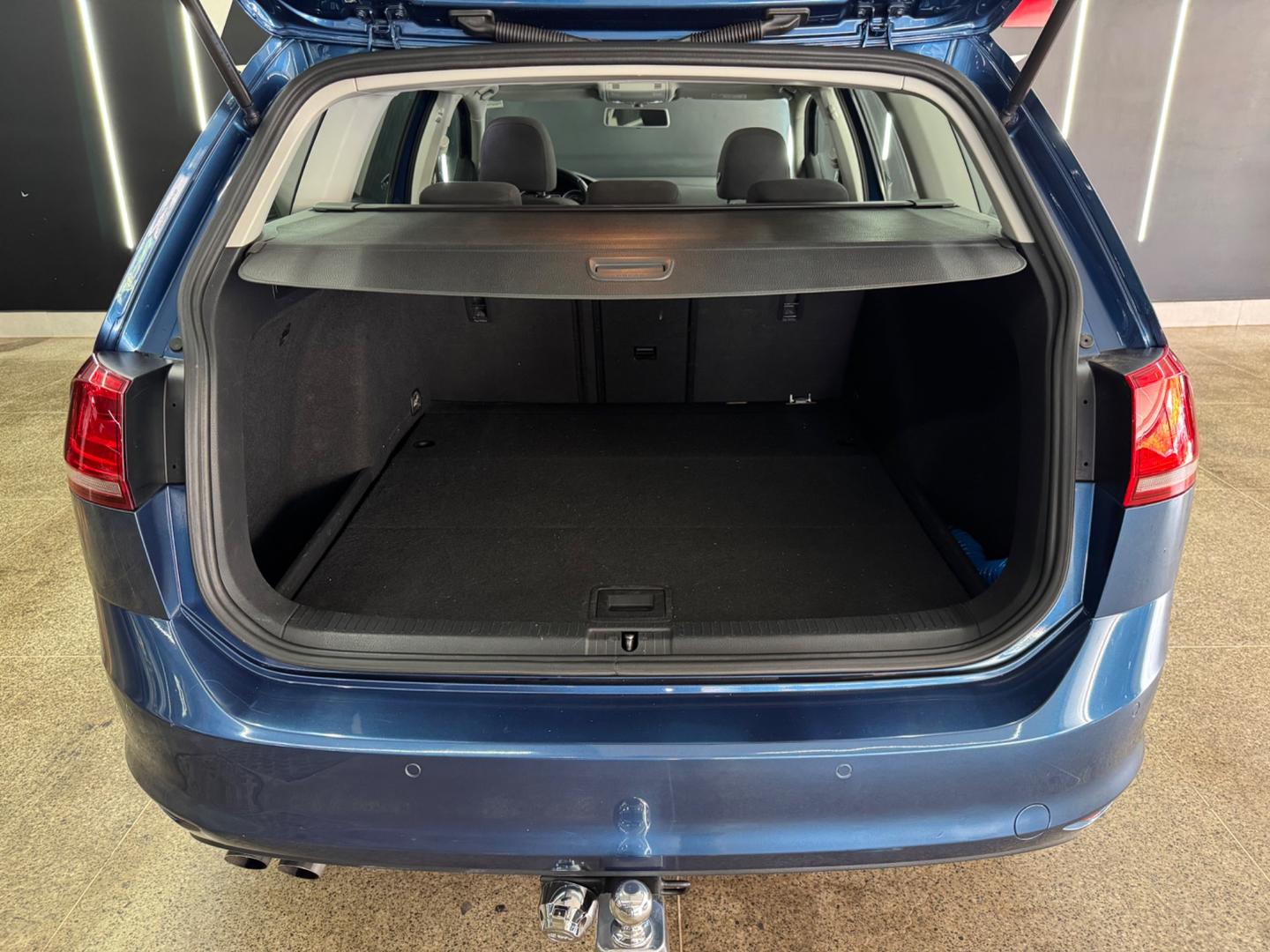 Volkswagen GOLF 18
