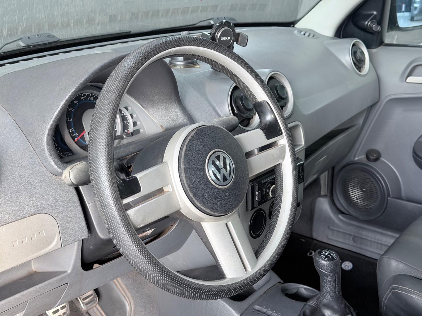 Volkswagen SAVEIRO 10