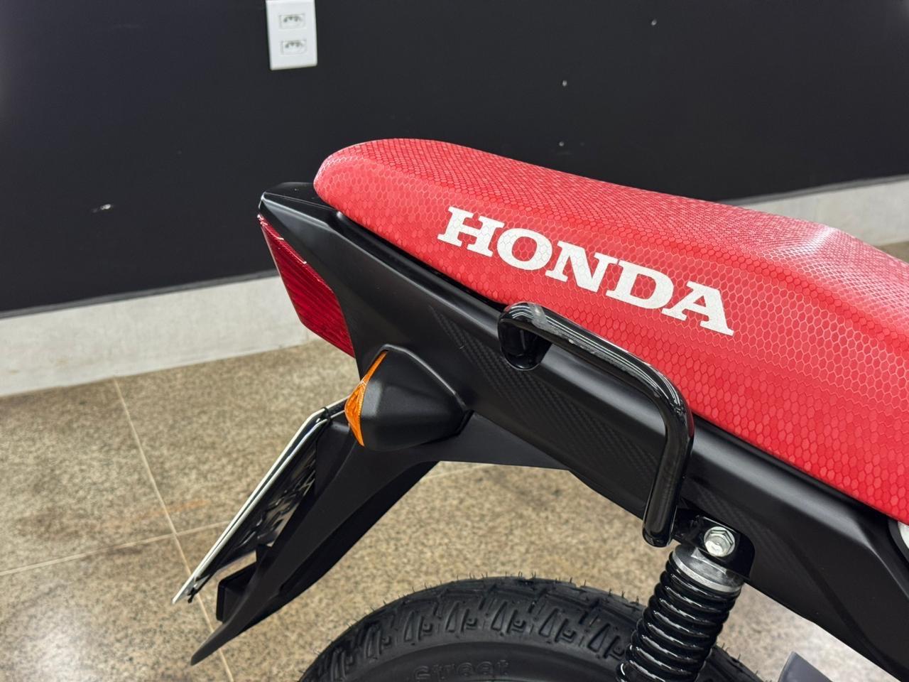 Honda POP 8