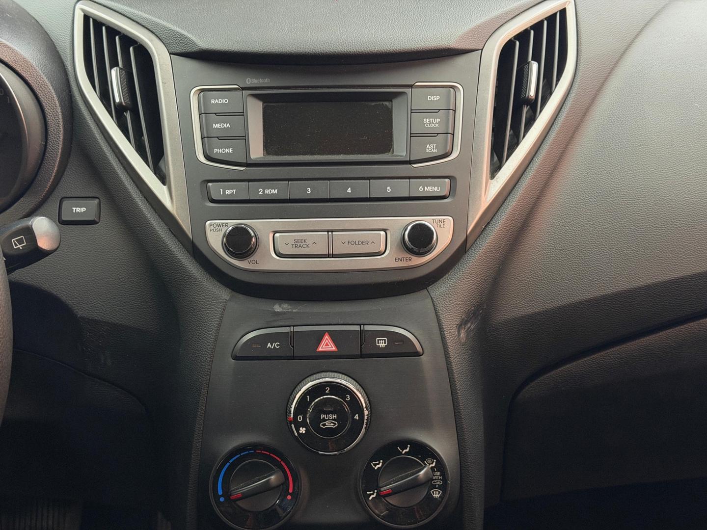 Hyundai HB20 14