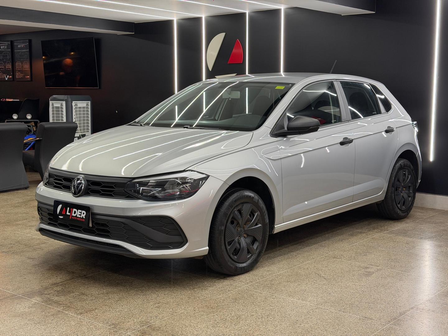 Volkswagen POLO 13
