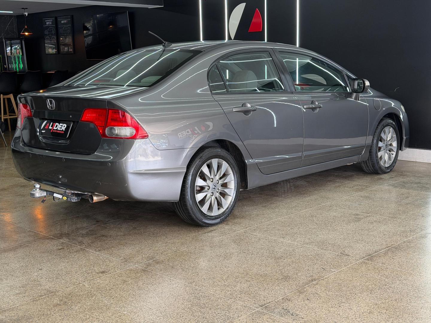 Honda CIVIC 8