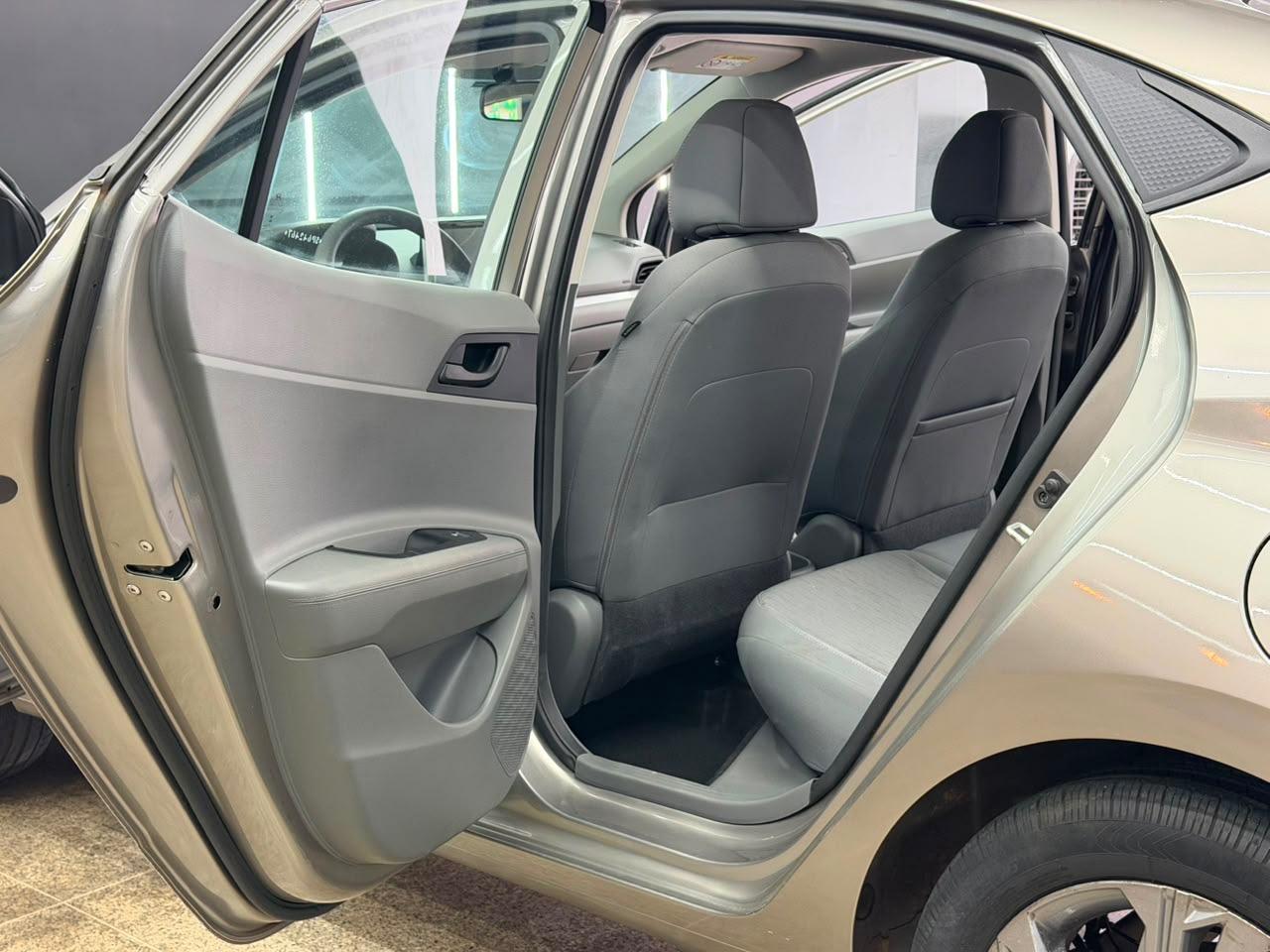 Hyundai HB20S 16
