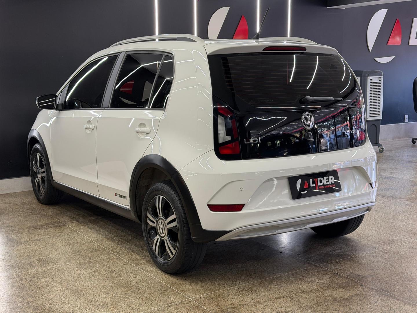 Volkswagen UP-XTREME 10