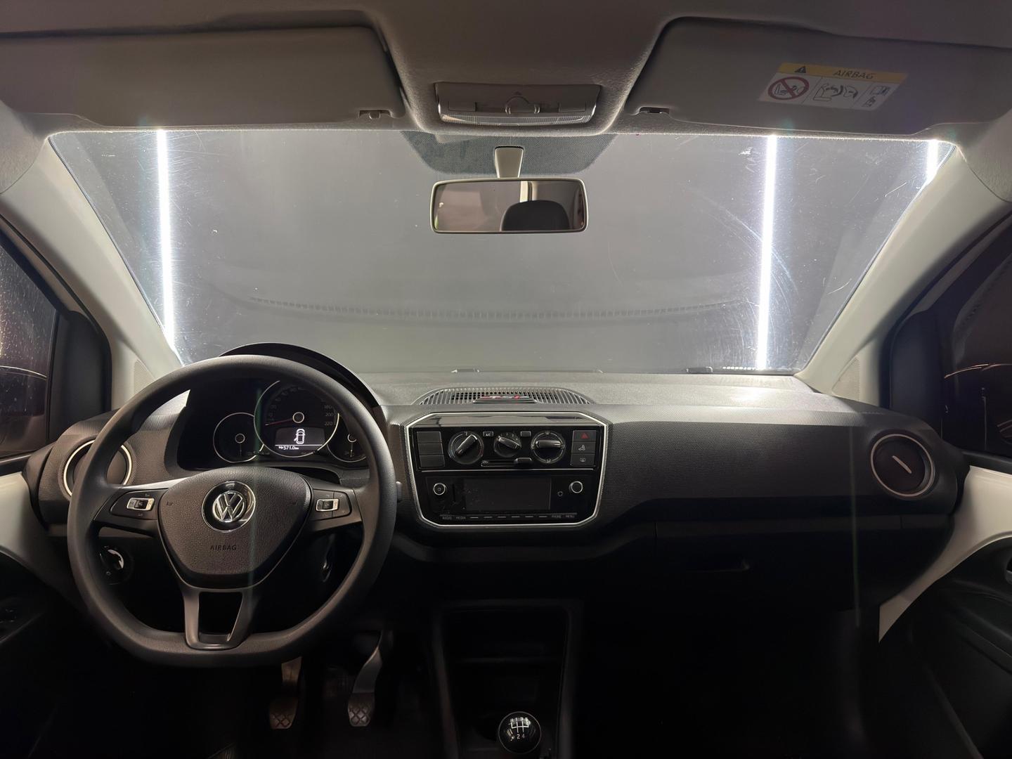 Volkswagen UP-XTREME 18