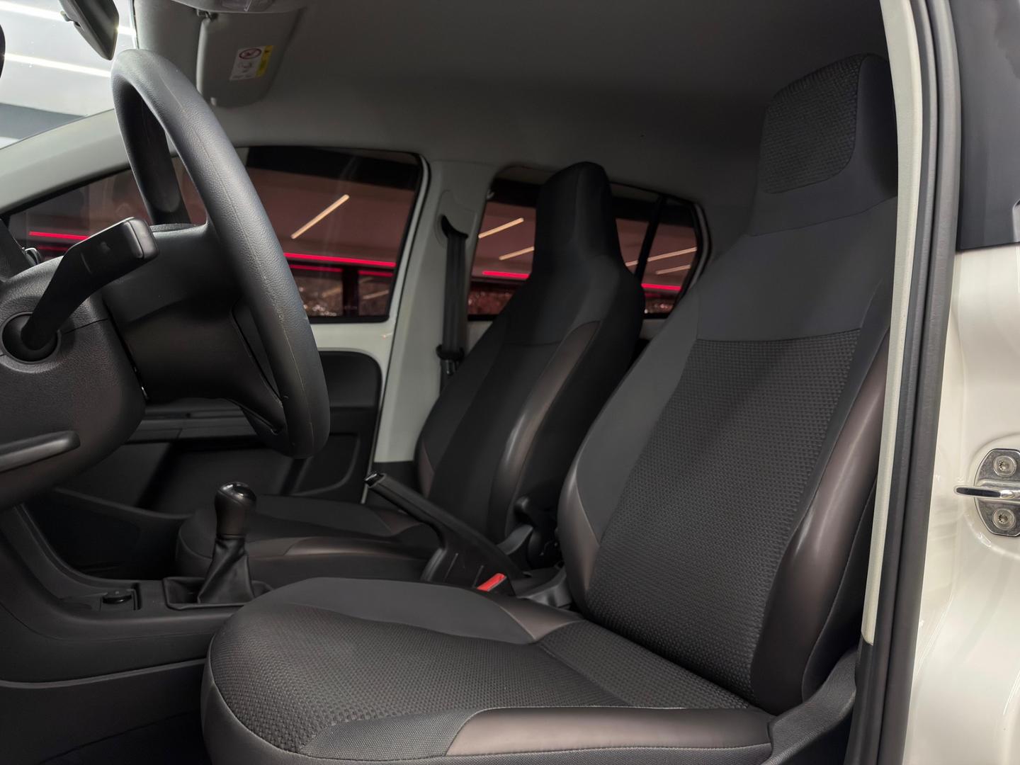 Volkswagen UP-XTREME 19