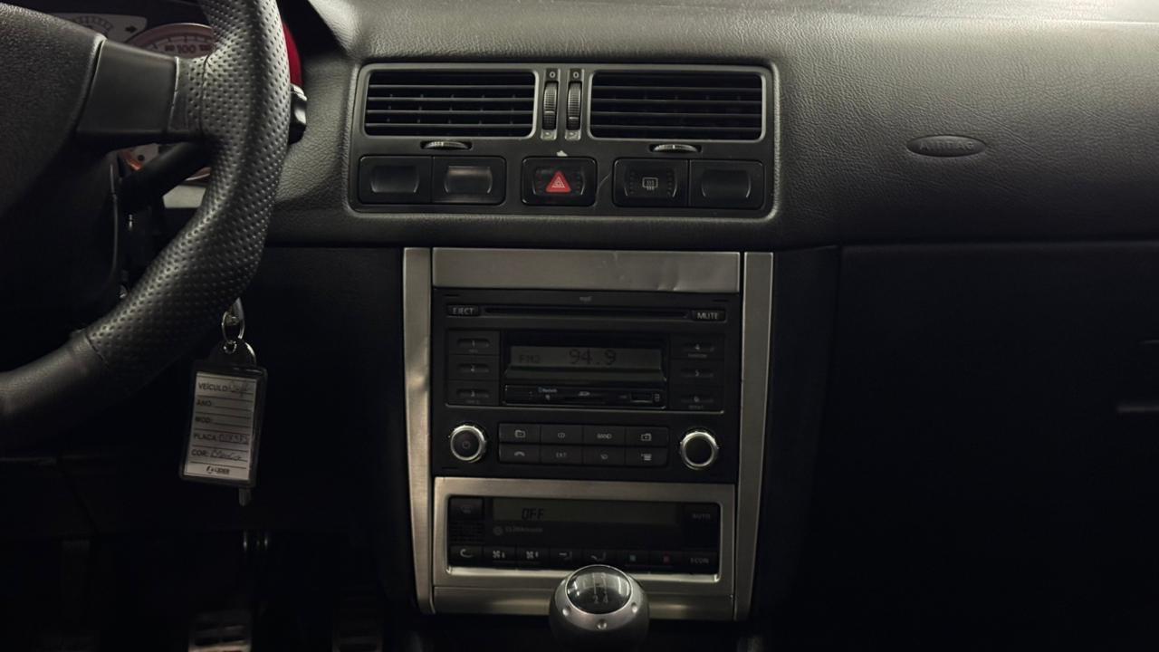 Volkswagen GOLF 18