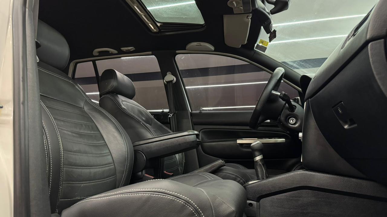 Volkswagen GOLF 20