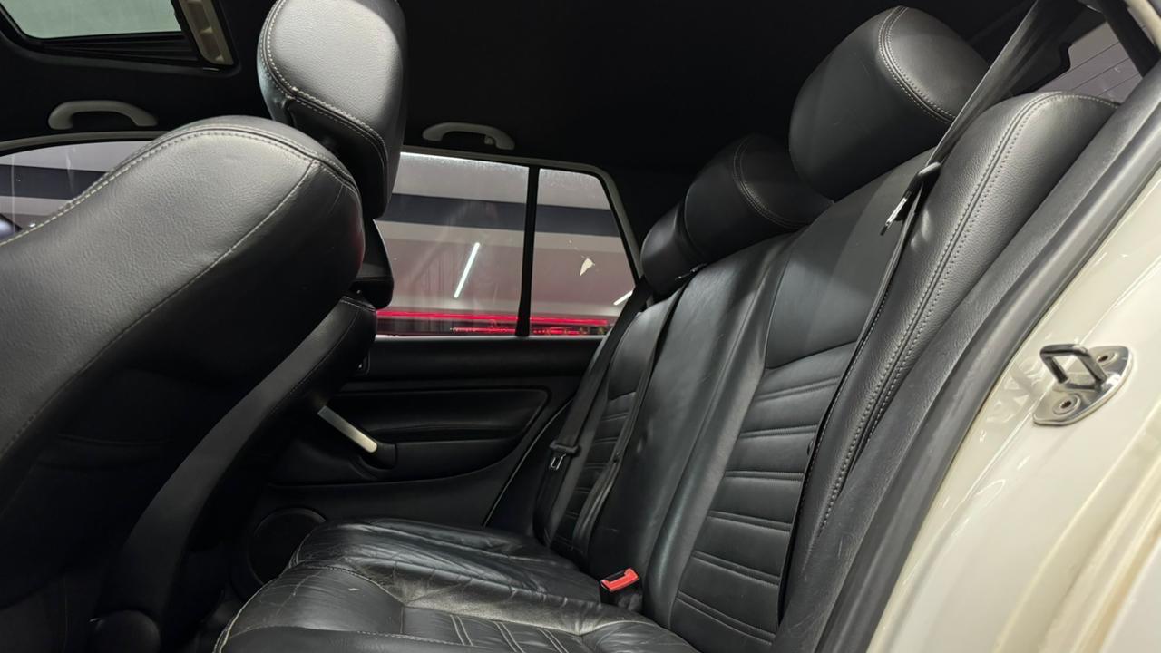 Volkswagen GOLF 22