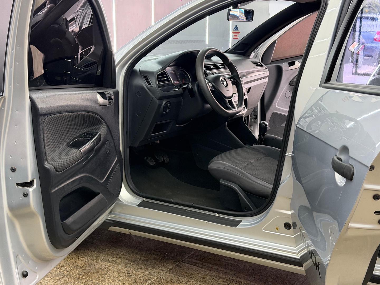 Volkswagen NOVO 23
