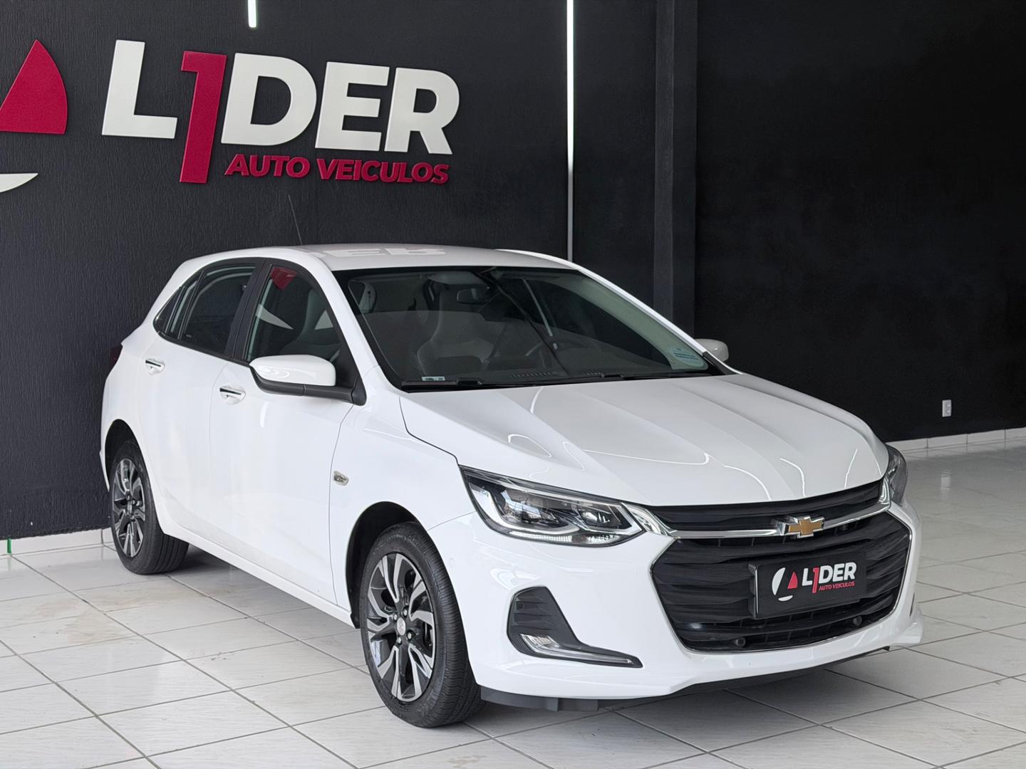 Chevrolet ONIX 3