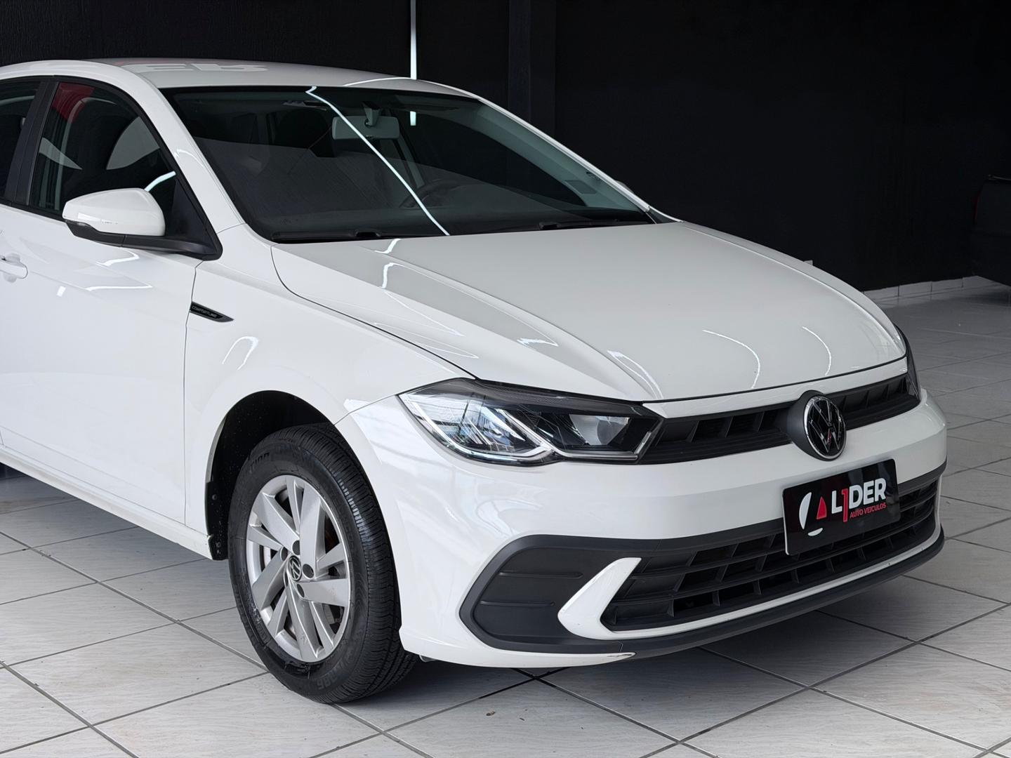 Volkswagen POLO 4