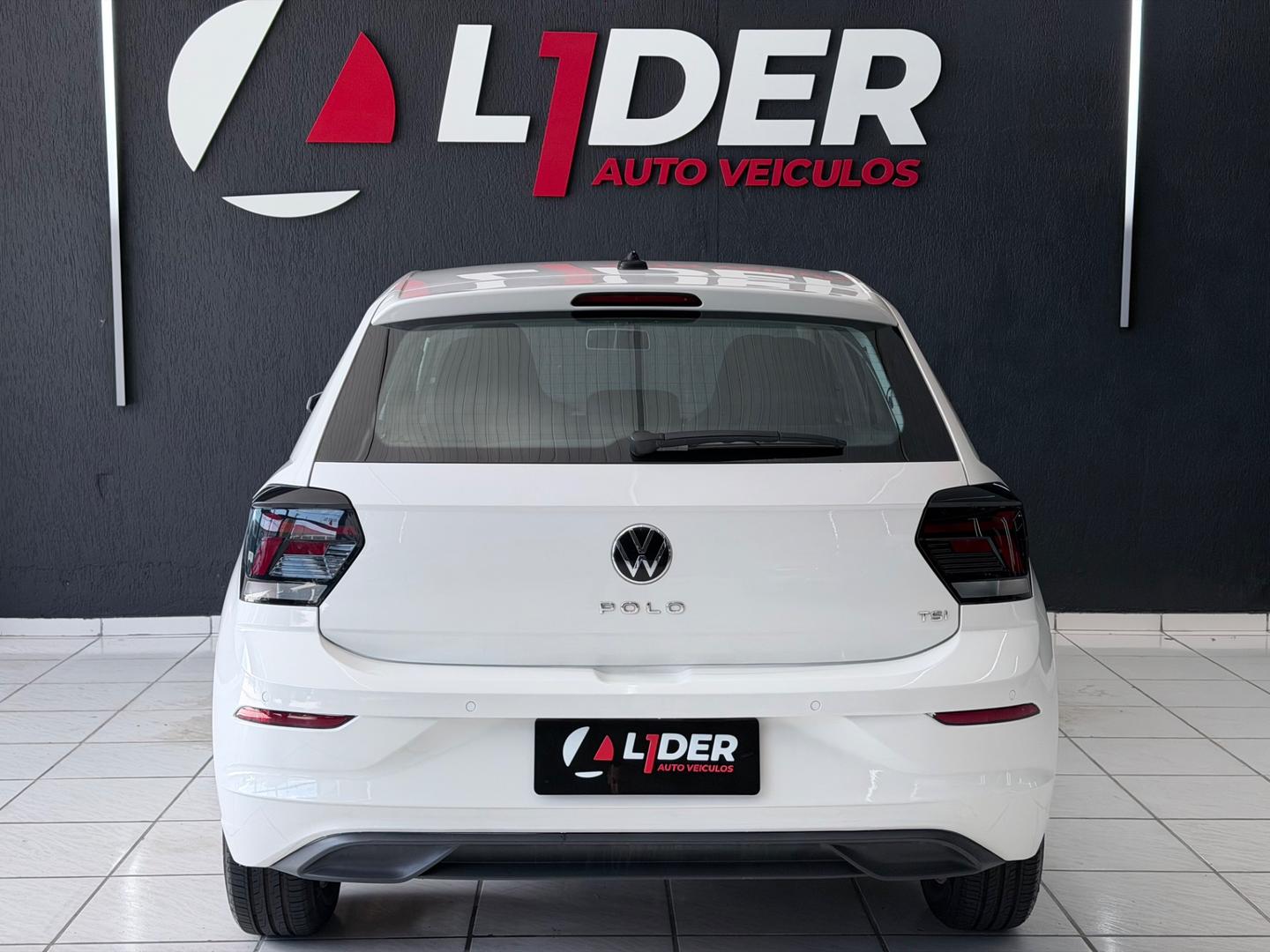 Volkswagen POLO 6