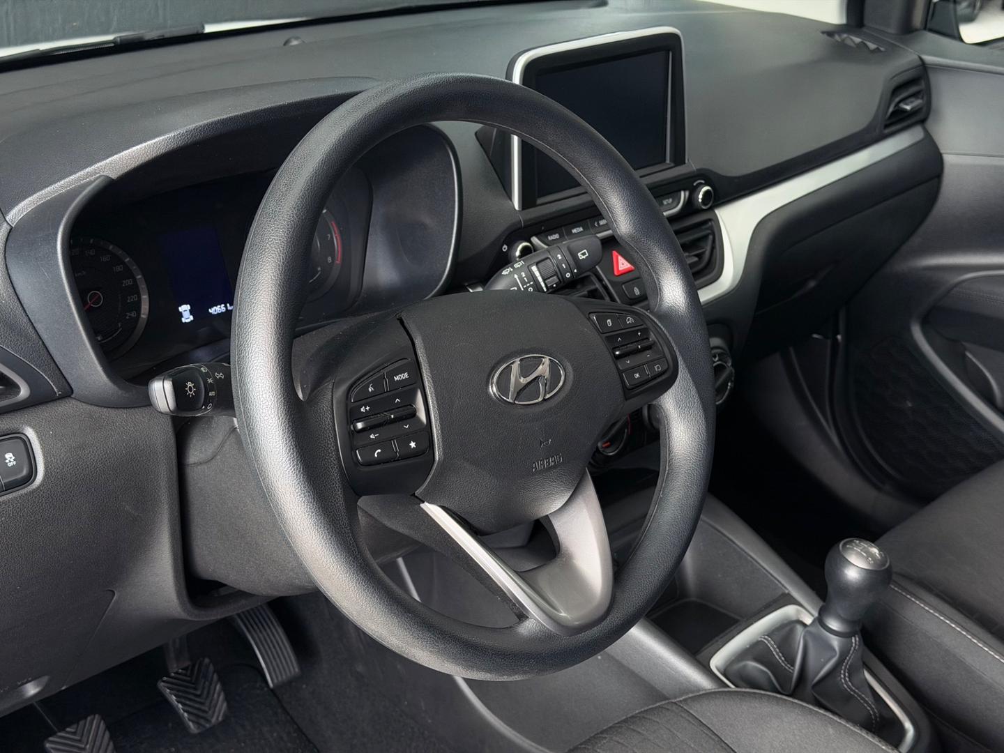 Hyundai HB20 12