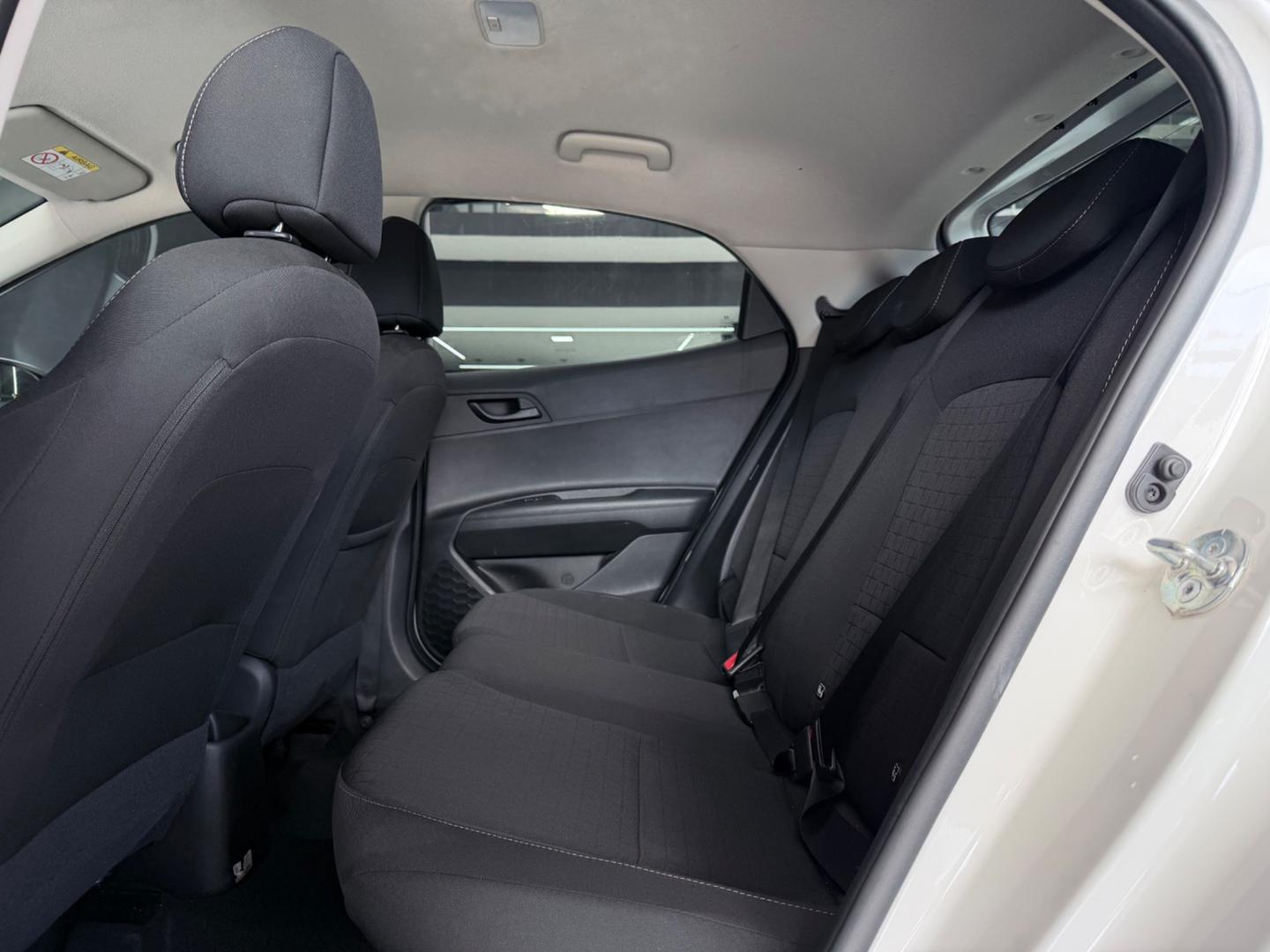 Hyundai HB20 21
