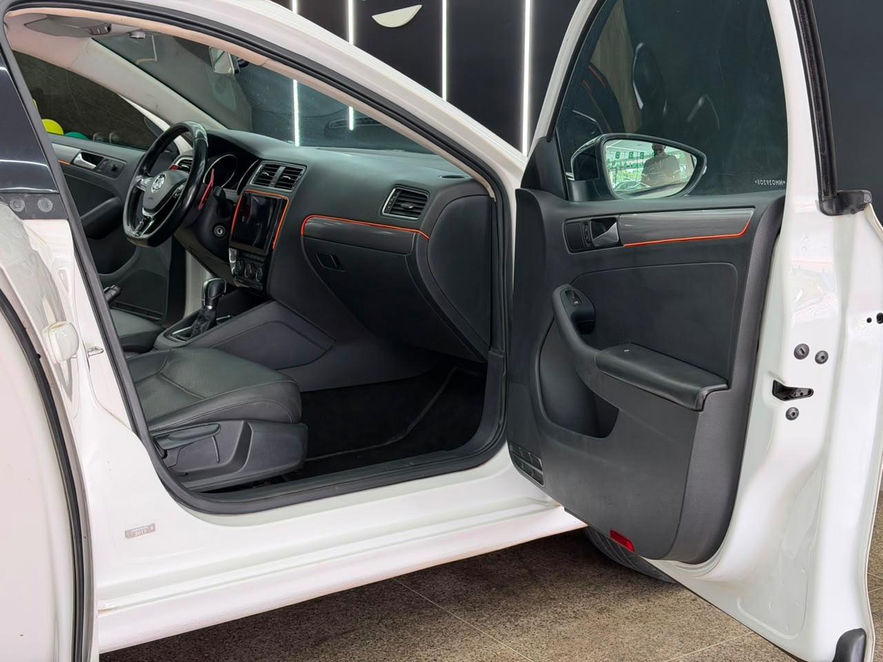 Volkswagen JETTA 25