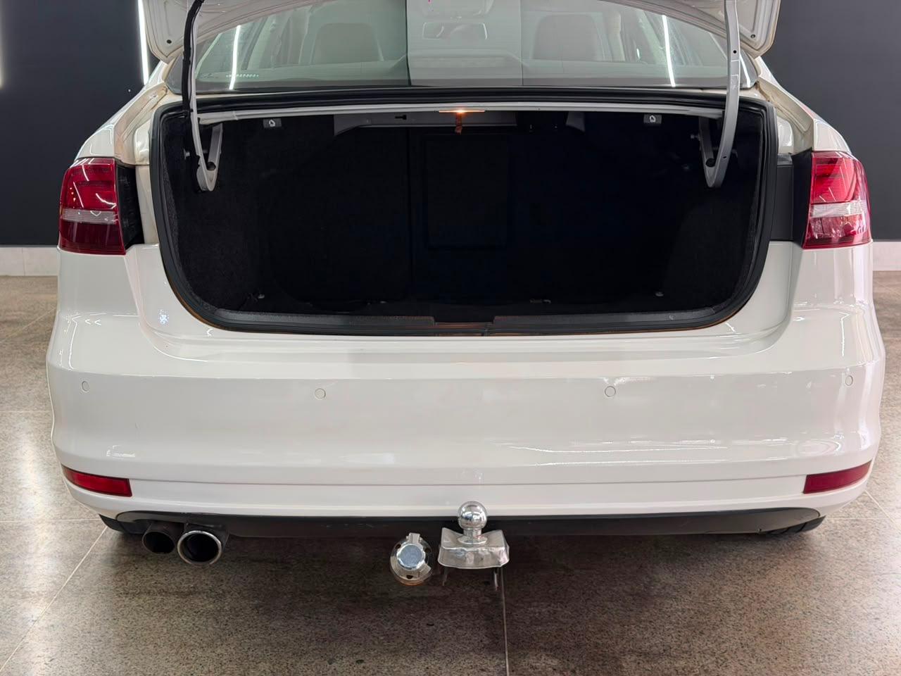 Volkswagen JETTA 10