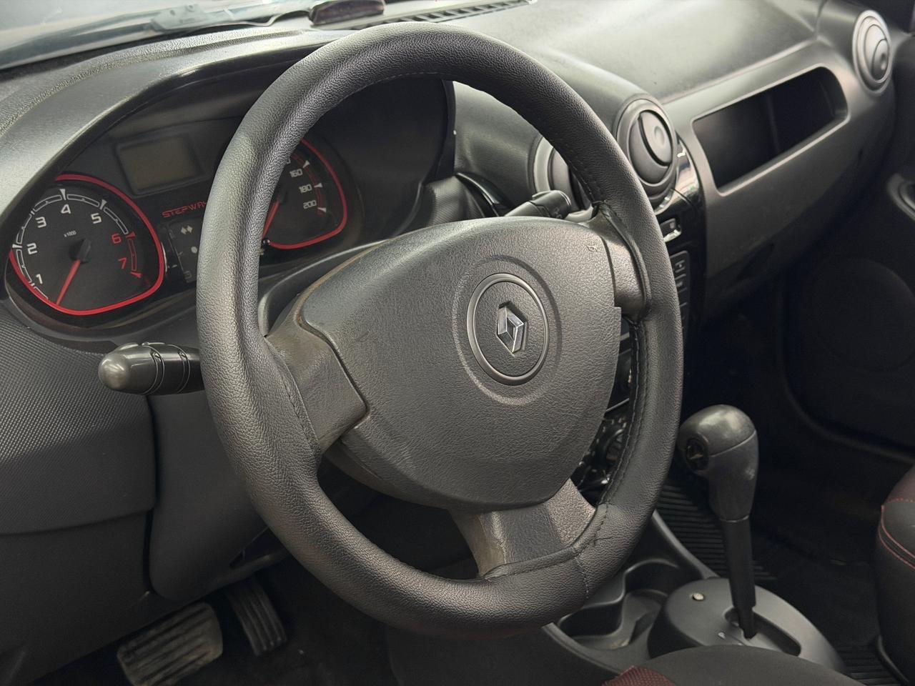 Renault SANDERO 4