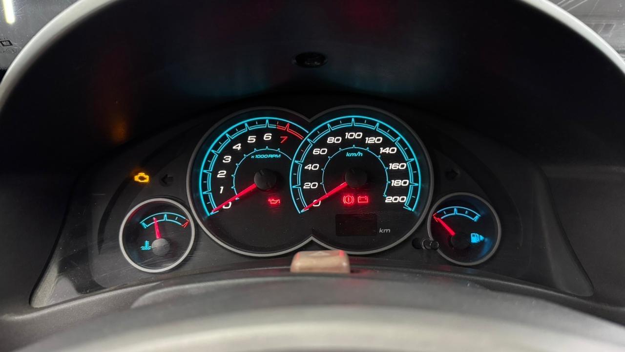 Chevrolet CELTA 12