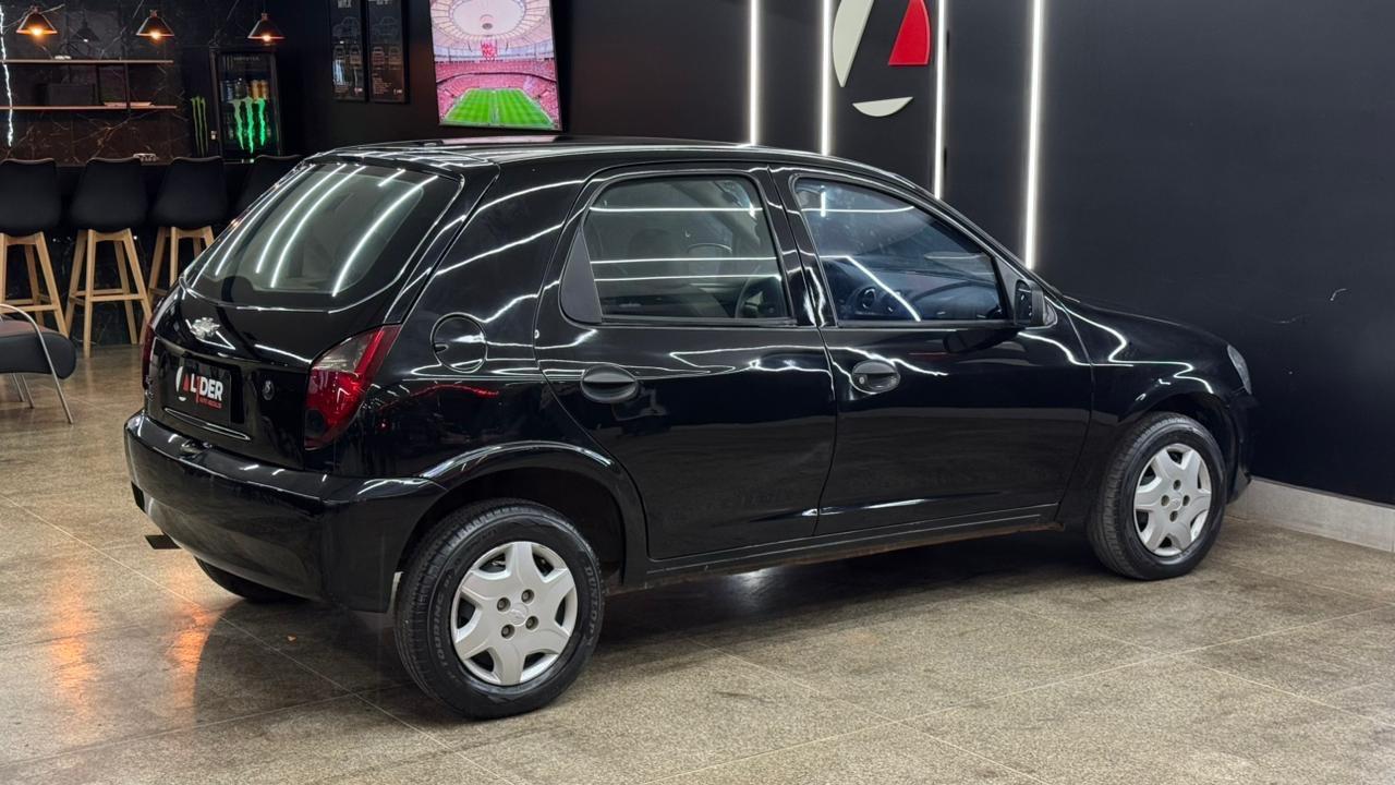 Chevrolet CELTA 4