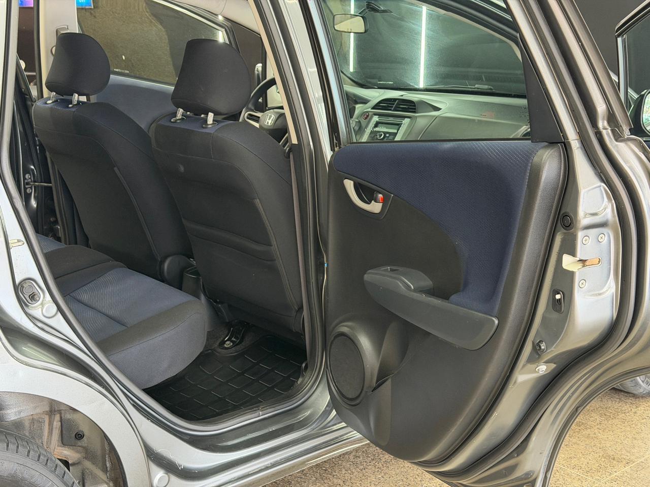 Honda FIT 18