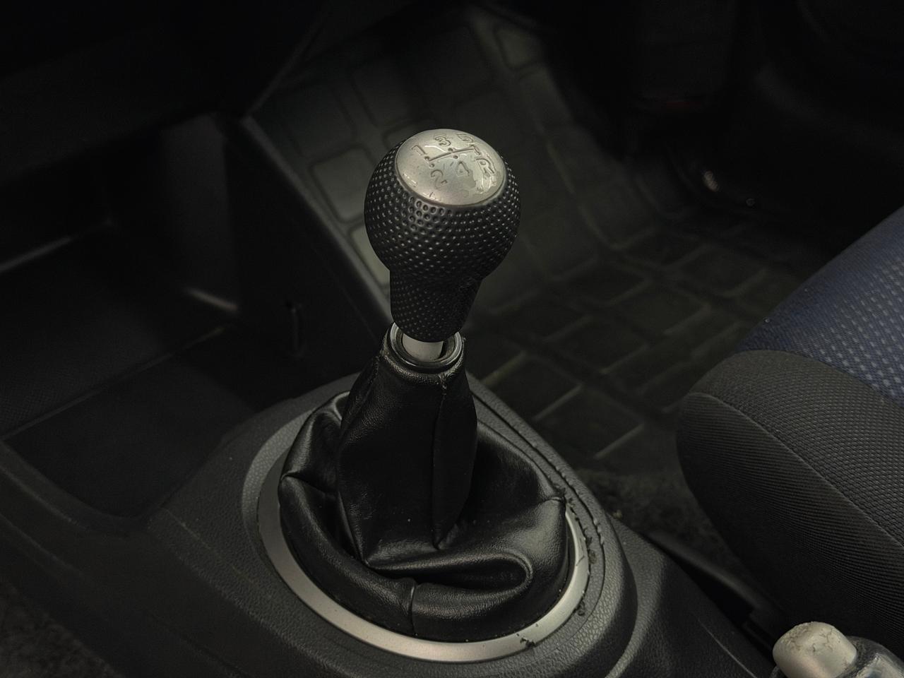 Honda FIT 22