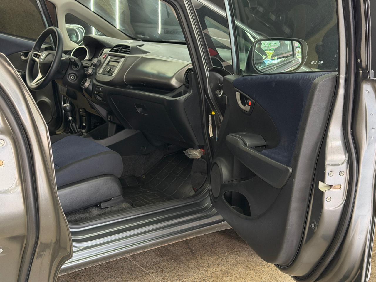 Honda FIT 23