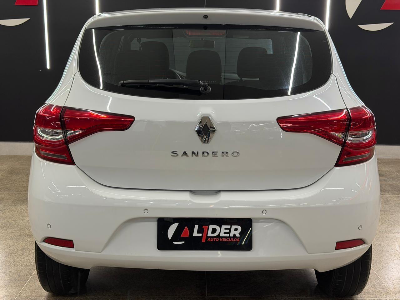 Renault SANDERO 20