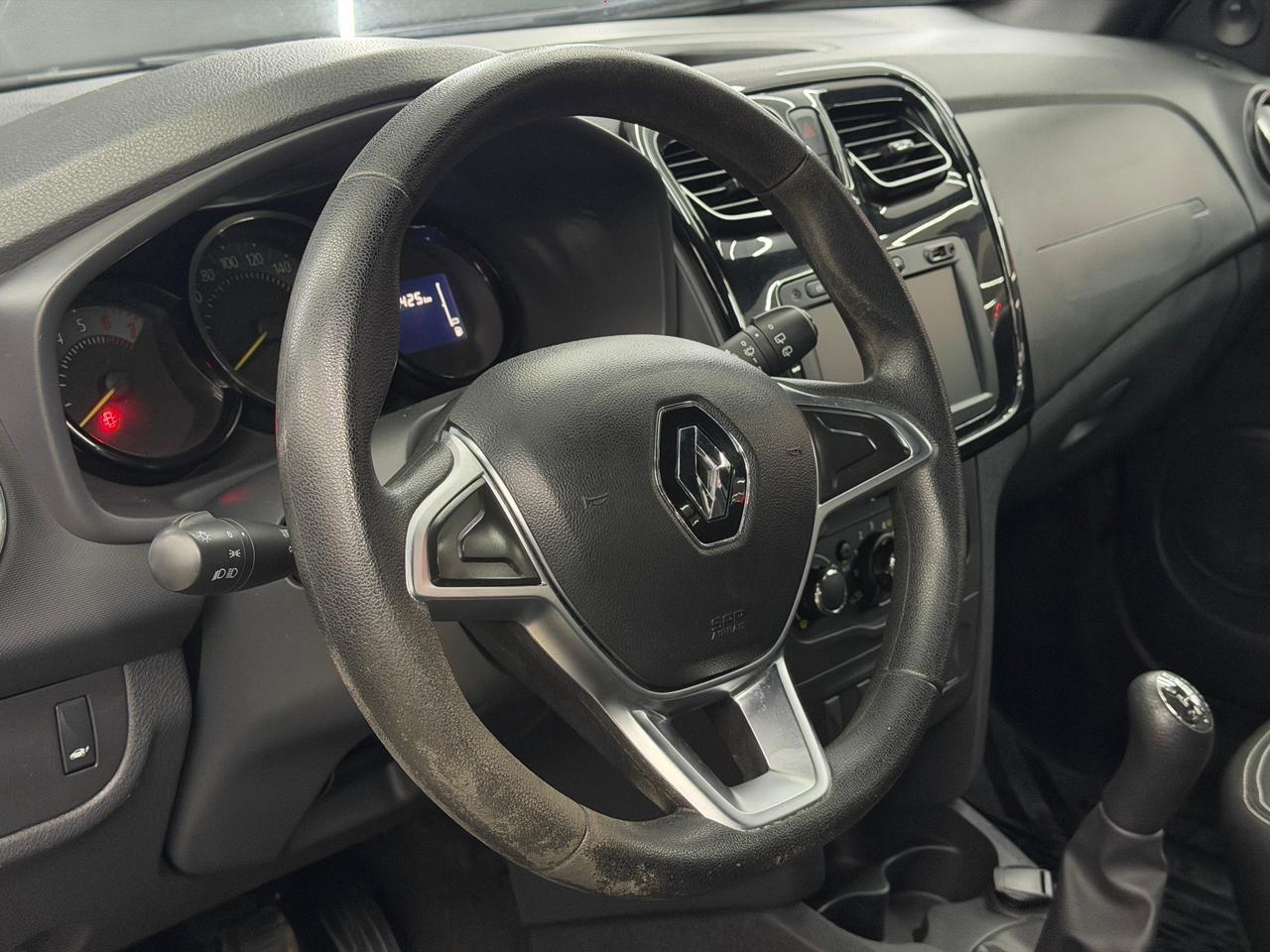 Renault SANDERO 6
