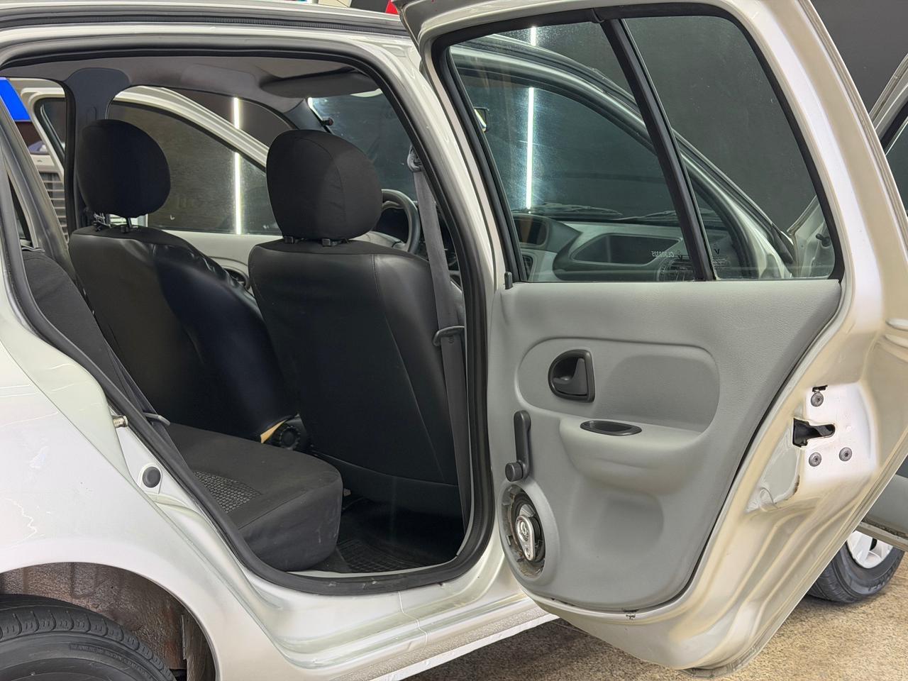 Renault CLIO 1