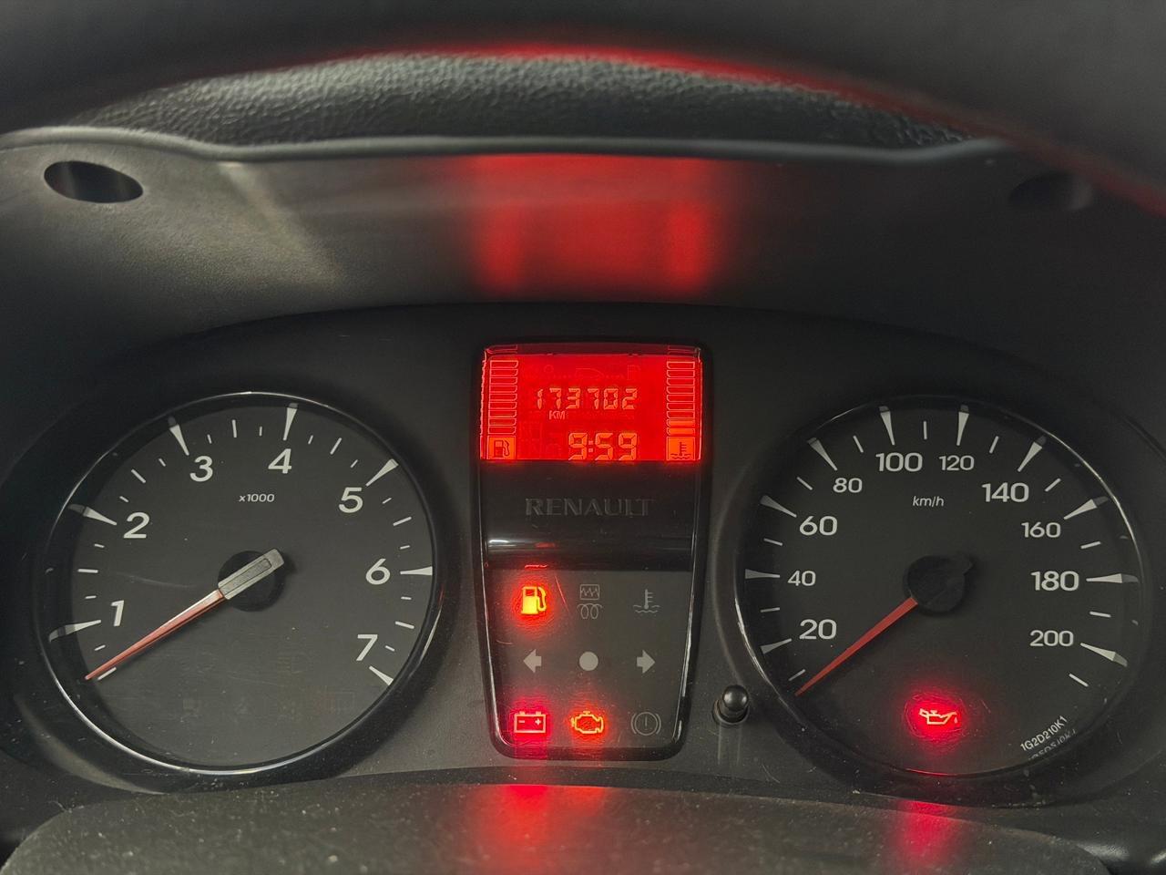 Renault CLIO 14