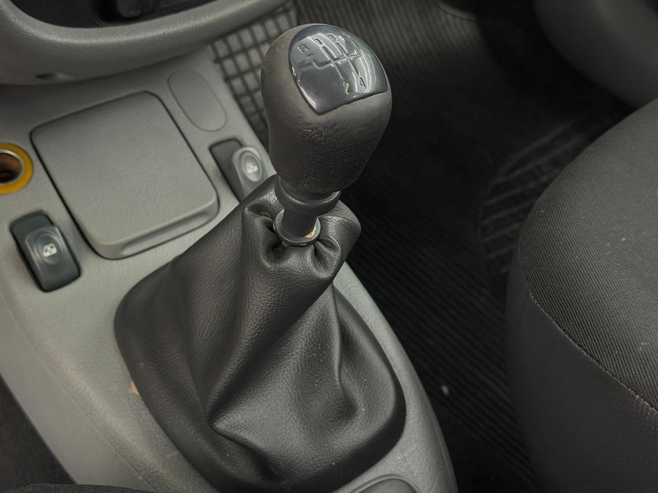 Renault CLIO 10