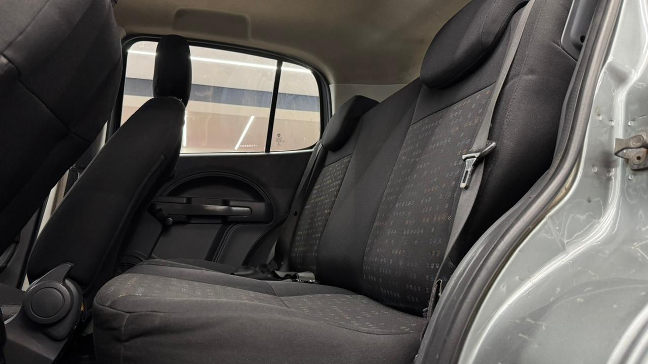 Fiat UNO 15